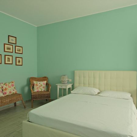 Alla Scaletta - Stanze Con Bagno Privato E Wifi A Pochi Passi Dal Duomo 미란돌라 외부 사진