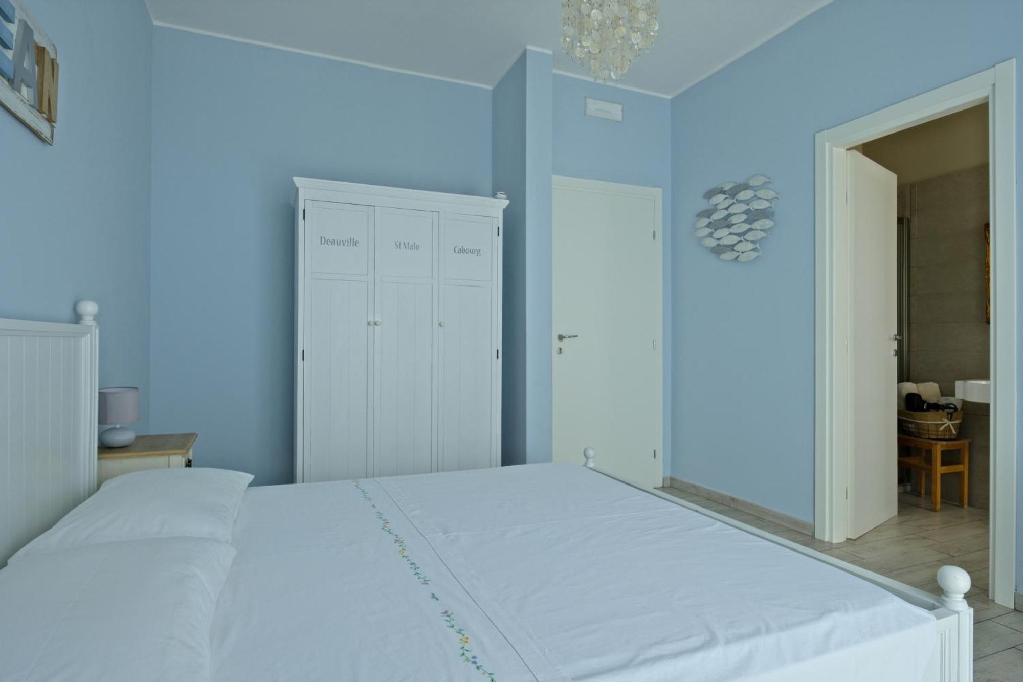 Alla Scaletta - Stanze Con Bagno Privato E Wifi A Pochi Passi Dal Duomo 미란돌라 외부 사진